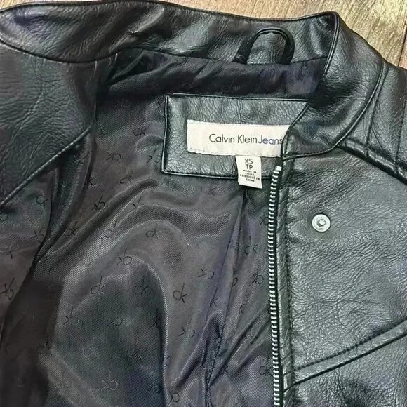 Calvin Klein Vegan Leather Jacket | XS - Picture 4 of 6